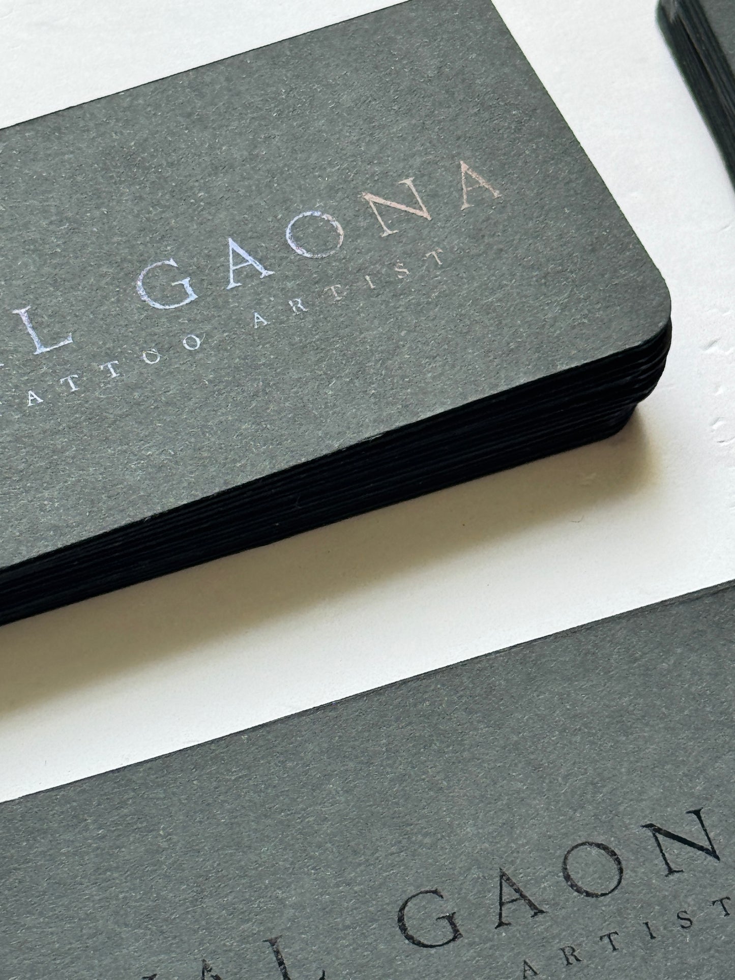 TARJETAS DE PRESENTACIÓN CON ACABADO FOIL, HOTSTAMPING Ó BAJO RELIEVE